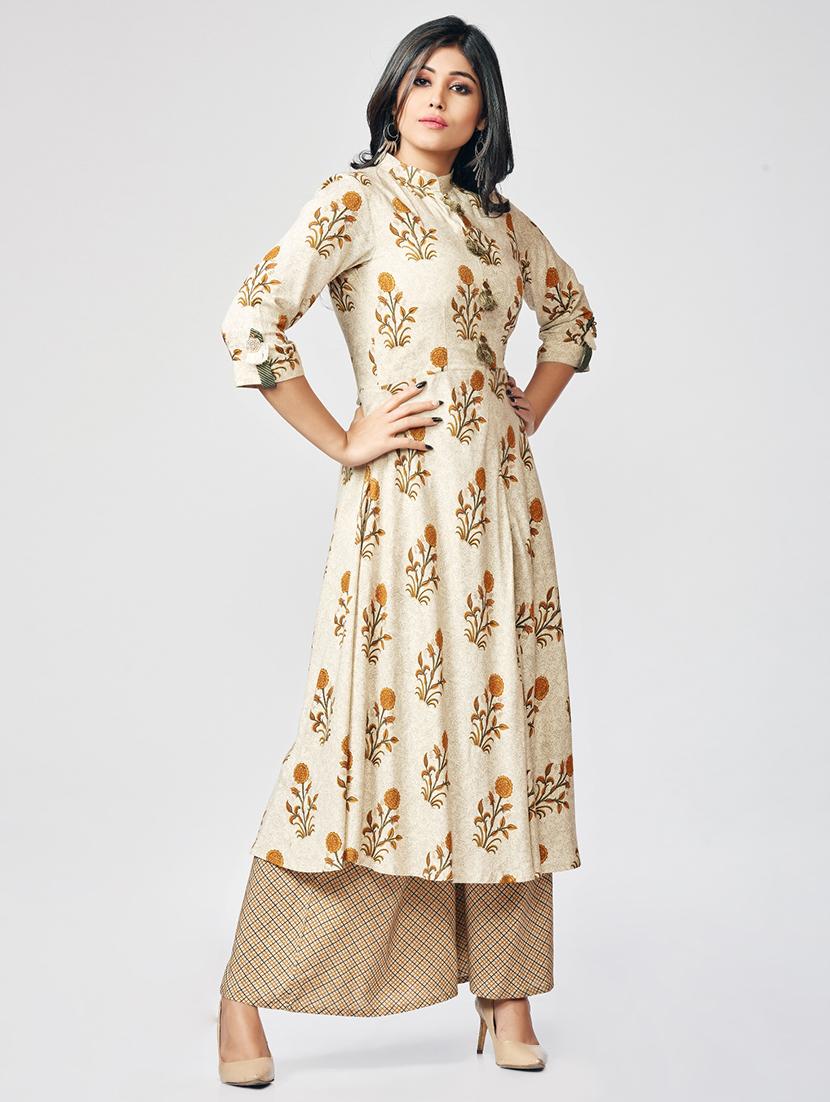 Printed tassles detail kurta palazzo set - 15726539 - Zoom Image - 2