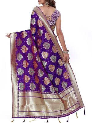 floral zari motif banarasi saree with blouse - 15726737 - Standard Image - 2
