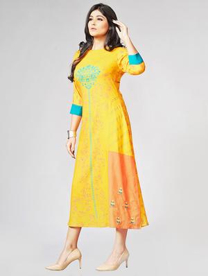 Printed a-line ethnic dress - 15727827 - Standard Image - 2