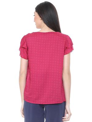 layered sleeve pleated top - 15728392 - Standard Image - 2