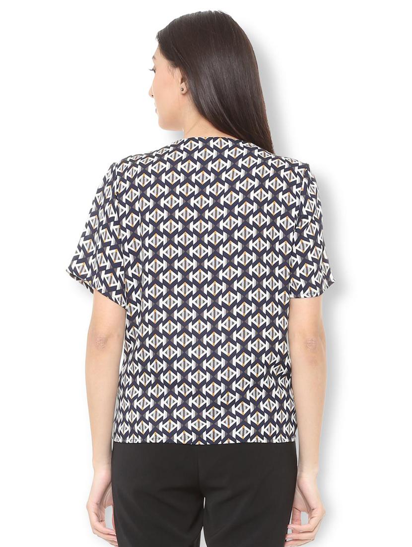 pleat detail keyhole neck top - 15728431 - Zoom Image - 2