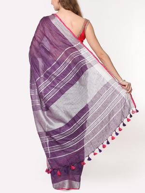 contrast border linen handloom saree with blouse - 15728569 - Standard Image - 2