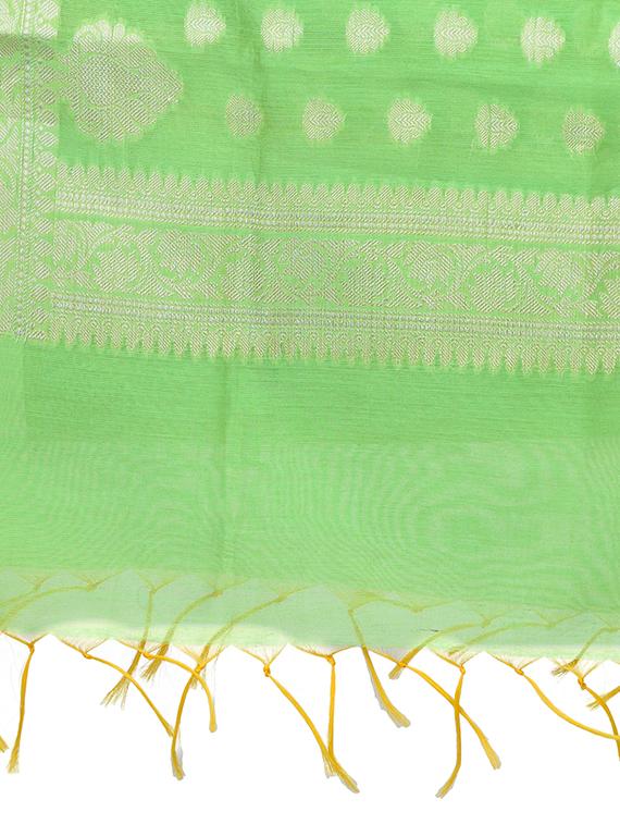 banarasi dupatta with fringes - 15729175 - Zoom Image - 2