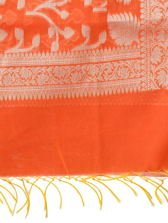banarasi dupatta with fringes - 15729179 - Zoom Image - 2