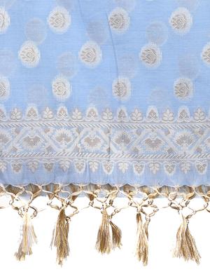 banarasi dupatta with fringes - 15729211 - Standard Image - 2