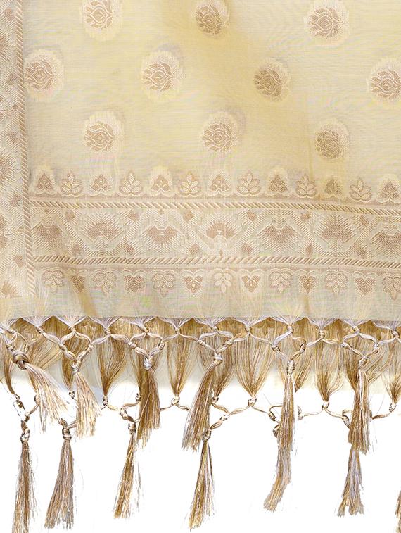 banarasi dupatta with fringes - 15729212 - Zoom Image - 2