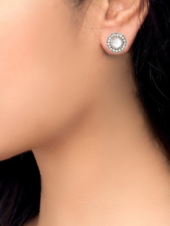 Silver Tone studs - 15730452 - Zoom Image - 2