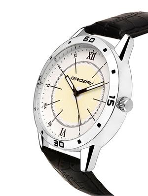Round dial analog watch (910106WT) - 15731743 - Standard Image - 2