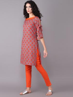 Slit sleeved printed kurta with pant set - 15731810 - Standard Image - 2