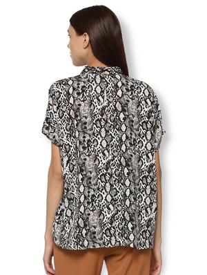 animal print asymmetric shirt - 15735399 - Standard Image - 2