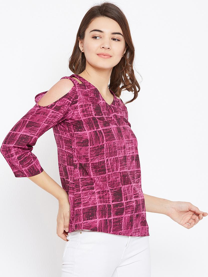 cut out detail printed top - 15735858 - Zoom Image - 2
