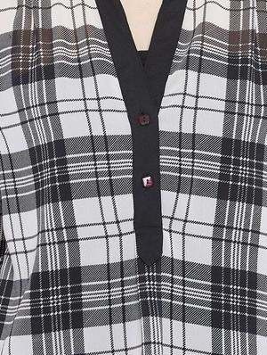 button detail checkered tunic - 15735892 - Standard Image - 5
