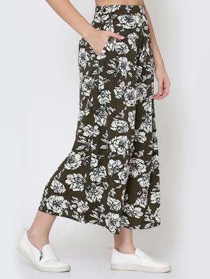 floral pocket detail flared palazzo - 15736790 - Standard Image - 2
