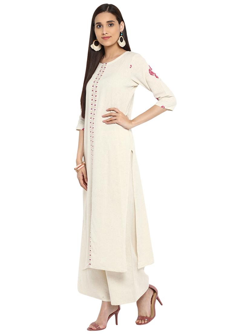 Hand block printed kurta with palazzo set - 15737596 - Zoom Image - 2
