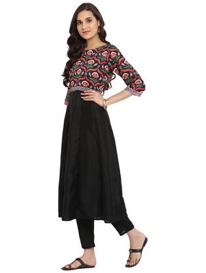 Printed kalidaar kurta with pant set - 15737623 - Standard Image - 2