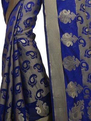 paisley zari motif banarasi saree with blouse - 15738028 - Standard Image - 2