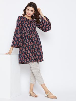 Printed bell sleeves kurti - 15738768 - Standard Image - 5