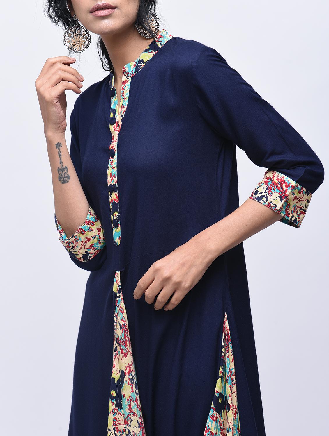 printed contrast cowl kurta - 15750628 - Zoom Image - 2