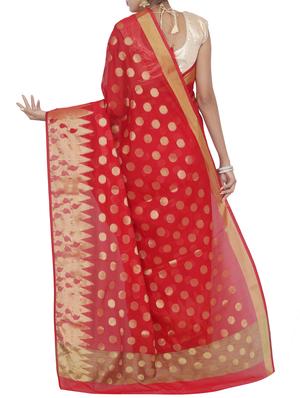 zari temple border chanderi saree with blouse - 15750996 - Standard Image - 2