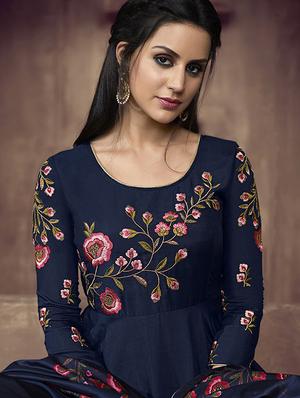 embroidered flared palazzo suit - 15754557 - Standard Image - 2