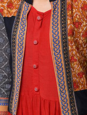 Embroidered slit kurta with jacket - 15760015 - Standard Image - 5