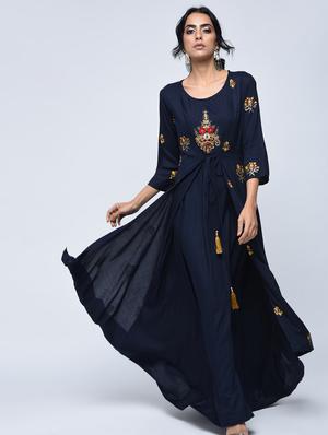 Layered embroidered kurta - 15760027 - Standard Image - 2
