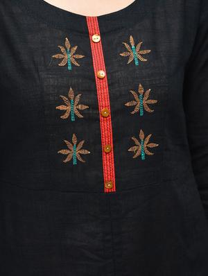 embroidered straight kurta - 15765049 - Standard Image - 5