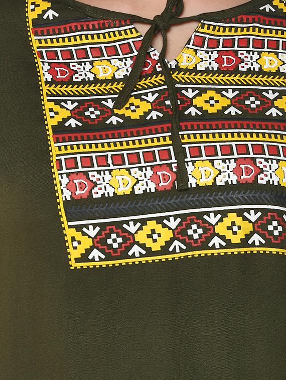 tie up detail geometric print top - 15770343 - Zoom Image - 5