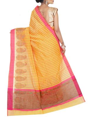contrast border checkered woven saree with blouse - 15785311 - Standard Image - 2