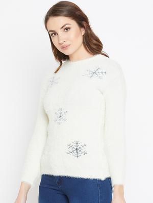 Snow flakes furry pullover - 15790544 - Standard Image - 2