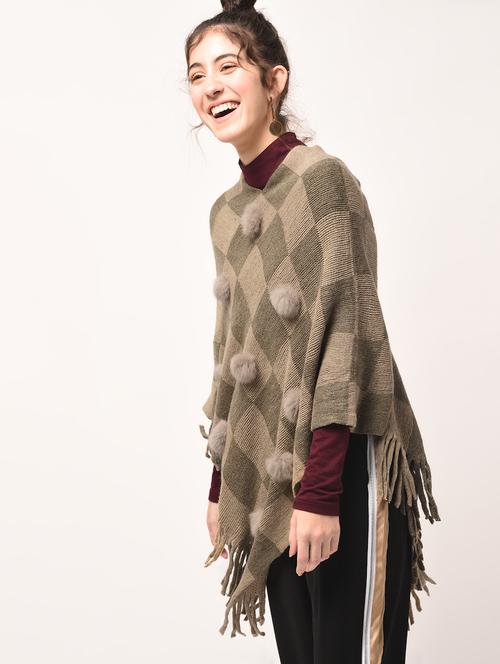 pom pom checkered fringed poncho - 15800348 - Very Small Image - 1