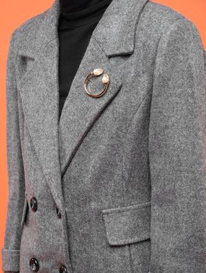brooch detail double breasted overcoat - 15801924 - Standard Image - 5