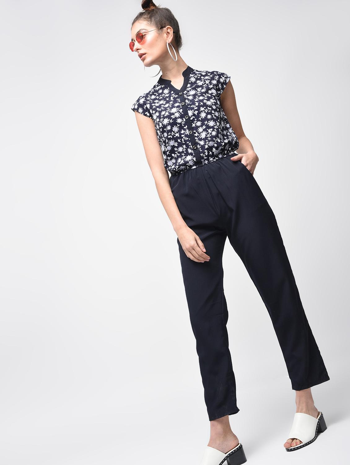 button detail floral jumpsuit - 15803784 - Zoom Image - 2