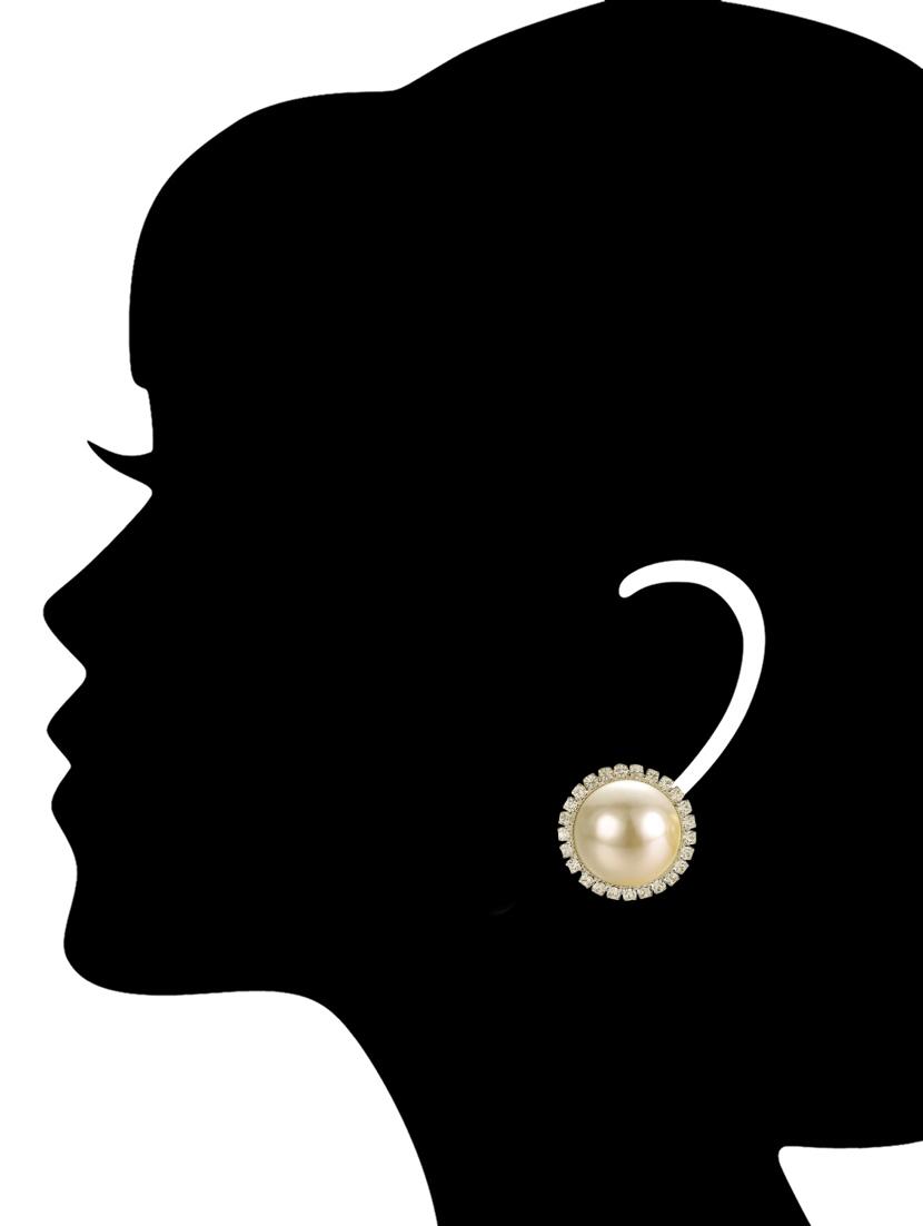 beige studs earring - 15805581 - Zoom Image - 2