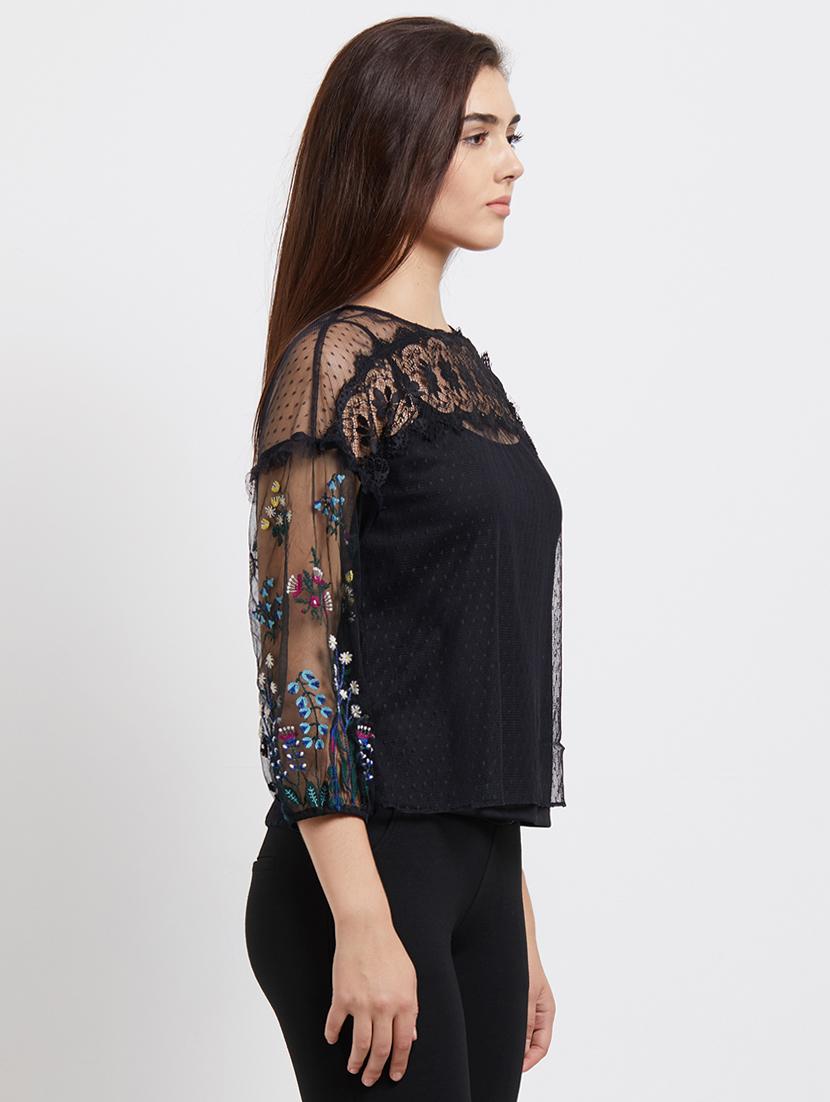 lace detail embroidered top - 15805880 - Zoom Image - 2
