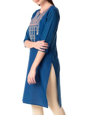 embroidered straight kurta - 15806172 - Standard Image - 2