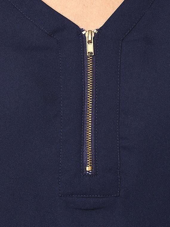 zipper front cutout detail top - 15807449 - Zoom Image - 5