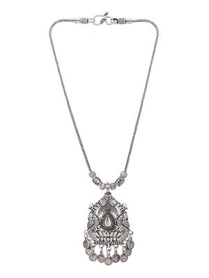 silver metal chain necklace - 15810322 - Standard Image - 2