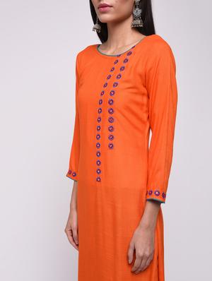 embroidered straight kurta - 15818237 - Standard Image - 5