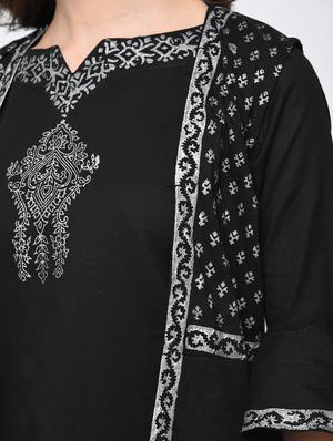Bell sleeves kurta with jacket - 15821158 - Standard Image - 5