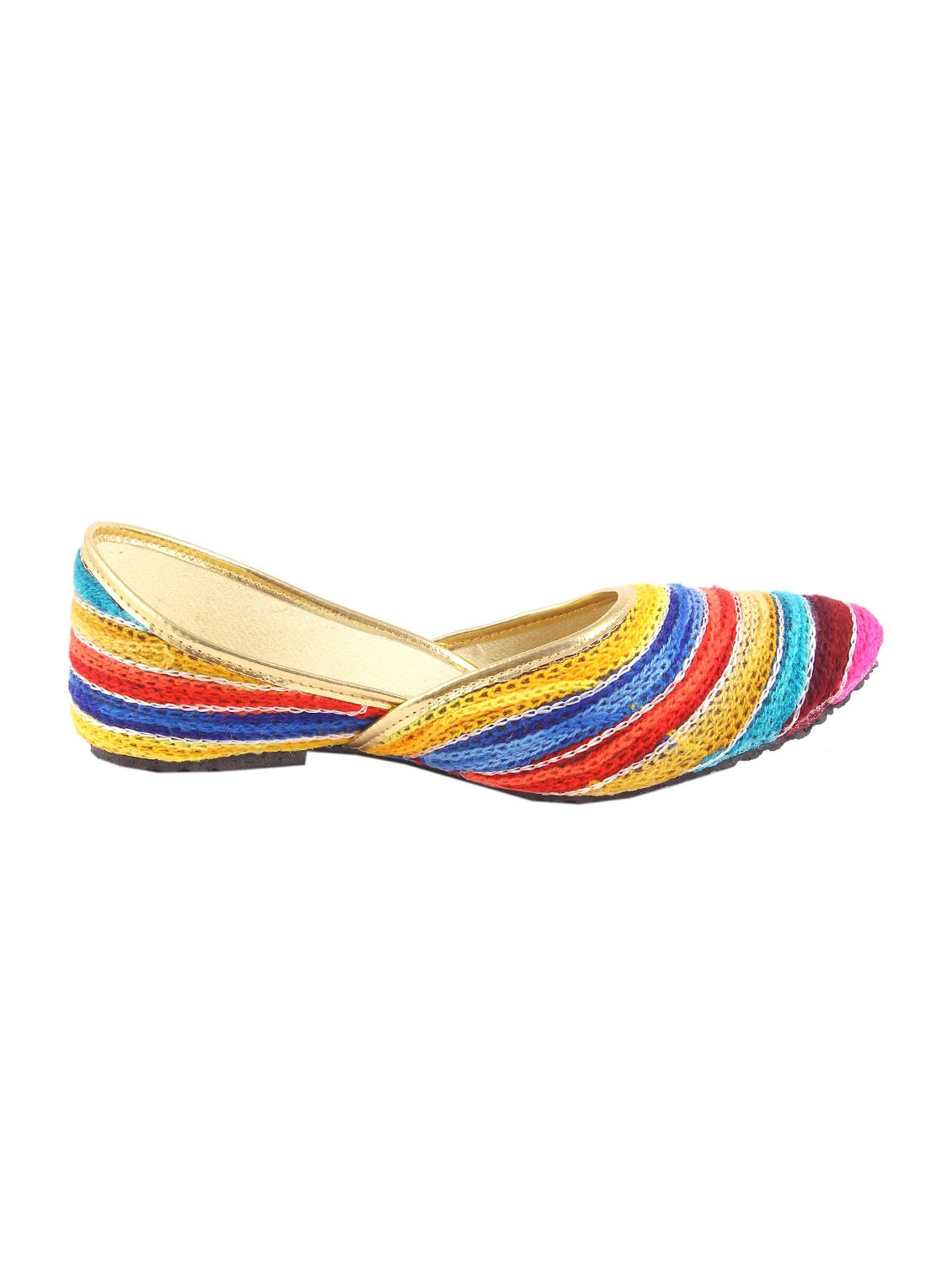 multi colored slip on jutis - 15832333 - Zoom Image - 2