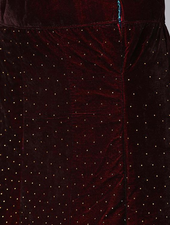 embellished maroon flared lehenga - 15839999 - Zoom Image - 5