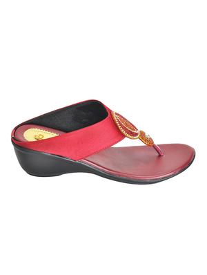 red toe separator wedges - 15860554 - Standard Image - 2
