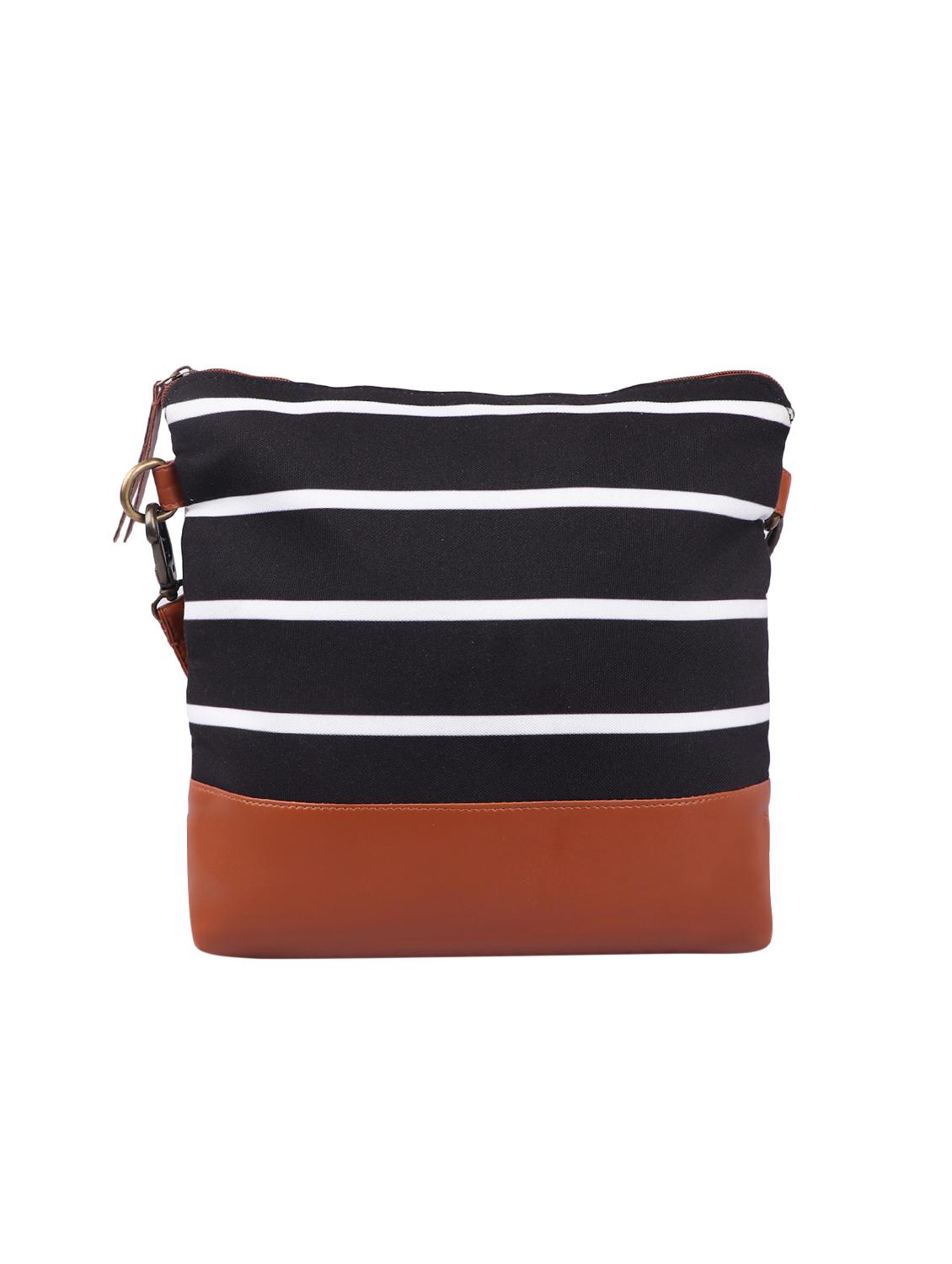 black canvas printed sling bag - 15866886 - Zoom Image - 2