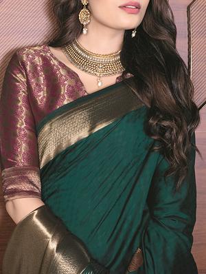 jacquard woven saree with blouse - 15867246 - Standard Image - 2