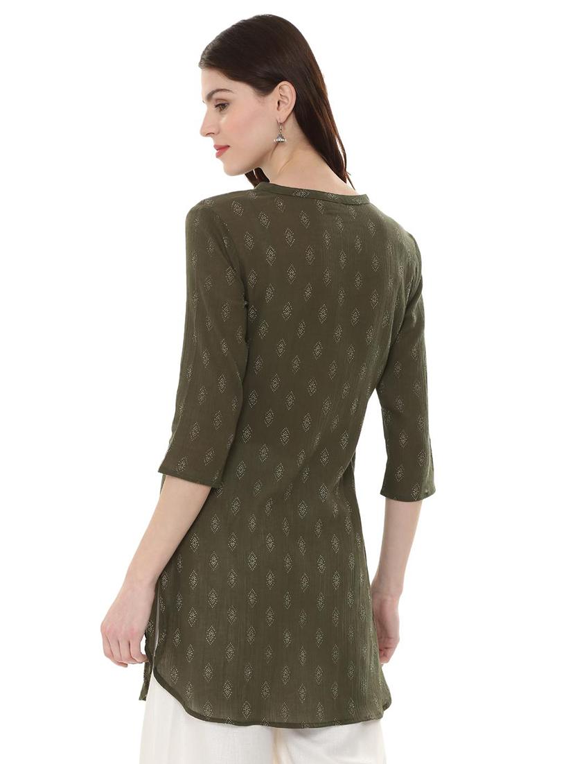 green cotton straight kurti - 15870178 - Zoom Image - 2