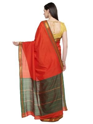 contrast zari border woven saree with blouse - 15876969 - Standard Image - 2