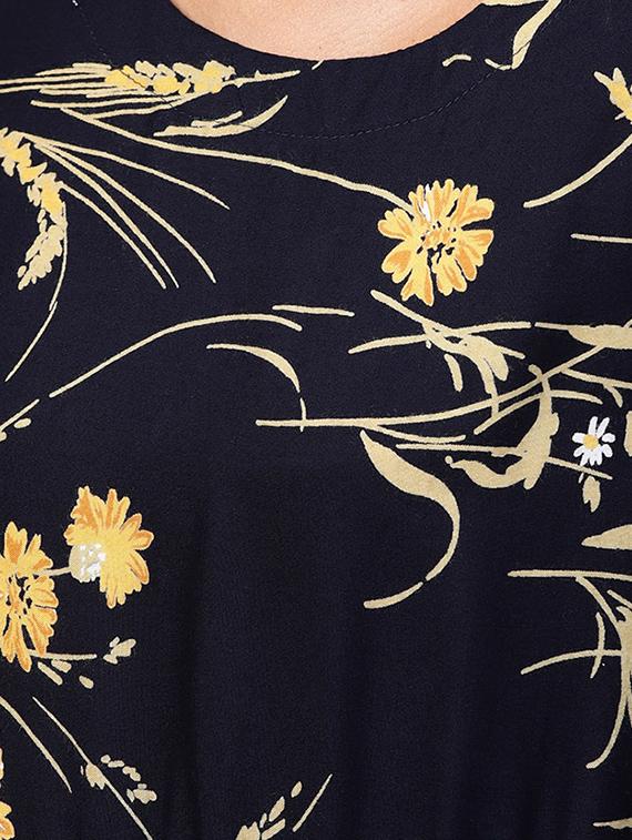 bell sleeves flared ethnic dress - 15894289 - Zoom Image - 5