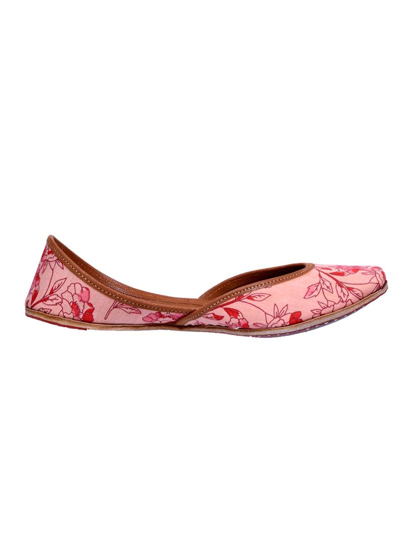 pink slip on jutis - 15897334 - Zoom Image - 2
