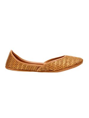 gold slip on jutis - 15897337 - Standard Image - 2